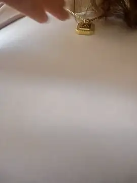 scarlett moore online show from April 2026 05:28:01 PM