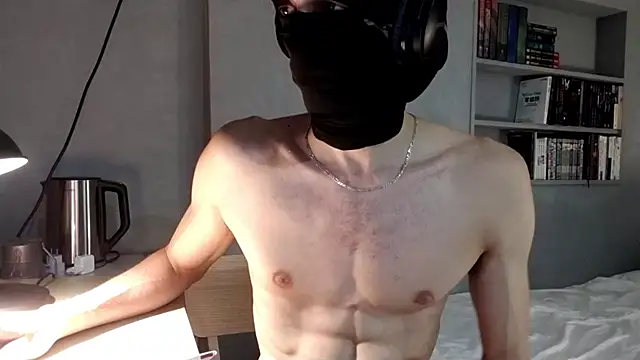 Snapshot of rippedbutskinny chatting on May 2026 04:48:01 PM rippedbutskinny online show from May 2026 04:48:01 PM