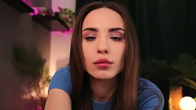 BabyYoda- online show from February 2025 03:18:02 AM