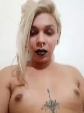 Snapshot of transgirl26 chatting on January 2025 01:22:02 AM transgirl26 online show from January 2025 01:22:02 AM