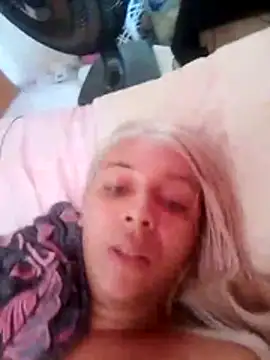 Snapshot of transgirl26 chatting on December 2025 10:21:02 AM transgirl26 online show from December 2025 10:21:02 AM