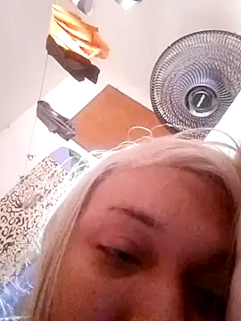 Snapshot of transgirl26 chatting on December 2025 10:21:02 AM transgirl26 online show from December 2025 10:21:02 AM