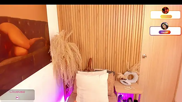 sofhiaa adaams online show from February 2026 10:40:01 PM