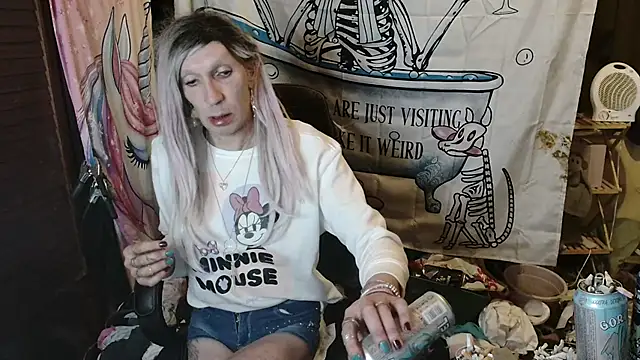 Ombeline1 online show from March 2026 07:40:01 PM