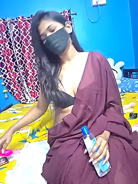 Triha 18 online show from November 2025 03:04:01 PM