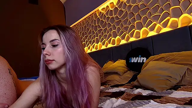 niki7377 online show from March 2025 02:37:02 PM