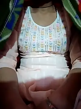 Snapshot of Mangla_Bhabhi chatting on February 2025 05:07:02 PM Mangla Bhabhi online show from February 2025 05:07:02 PM