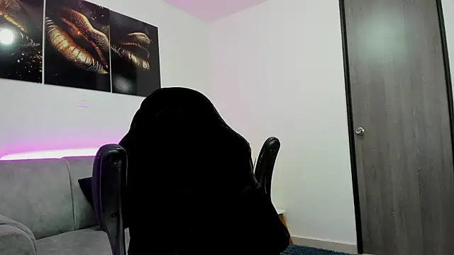 alina cruz online show from February 2025 07:47:02 PM