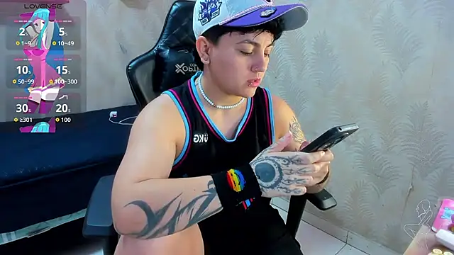 isabeautyx19 online show from November 2025 04:50:01 PM