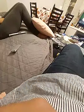 Snapshot of mia69x chatting on October 2025 08:00:02 PM mia69x online show from October 2025 08:00:02 PM