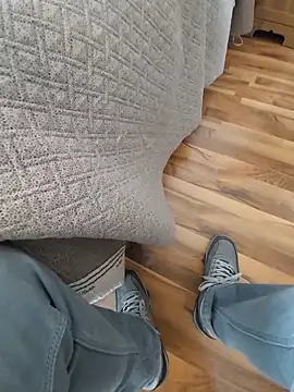 Snapshot of mia69x chatting on November 2025 08:33:02 AM mia69x online show from November 2025 08:33:02 AM