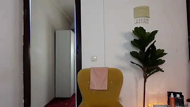 NinaCrystal1 online show from February 2026 08:40:02 AM