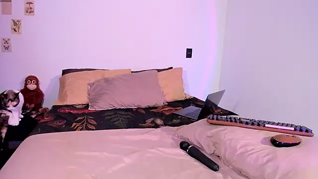 cherrypancakes online show from April 2026 10:42:02 AM