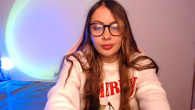 lalawhitte online show from October 2025 08:39:02 PM