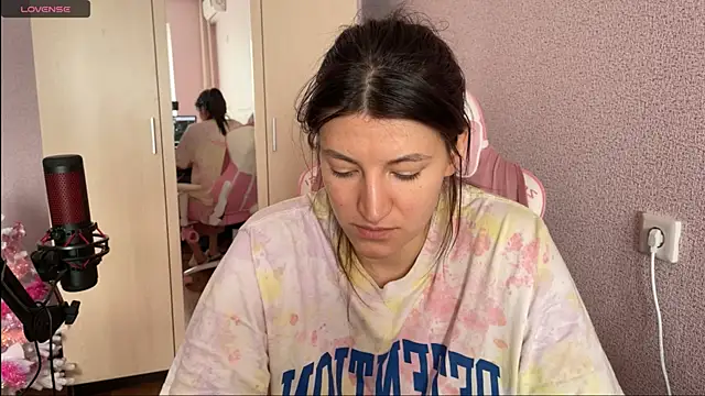 Snapshot of Katrin__kiss chatting on January 2025 08:54:01 AM Katrin kiss online show from January 2025 08:54:01 AM