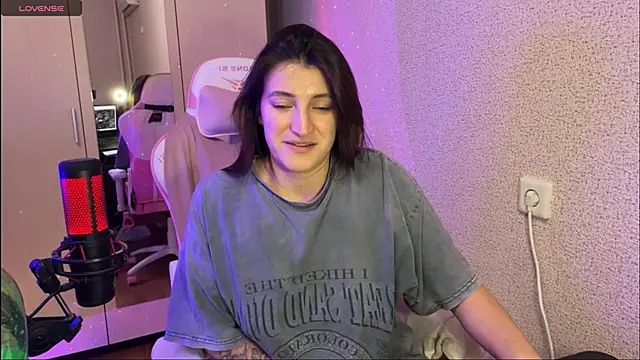 Snapshot of Katrin__kiss chatting on February 2025 09:08:02 PM Katrin kiss online show from February 2025 09:08:02 PM