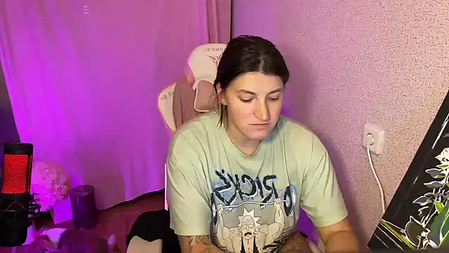 Katrin  kiss online show from November 2025 03:56:02 PM