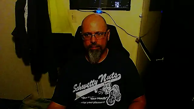 KrazyLegz online show from December 2024 07:09:02 PM