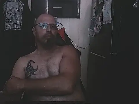 KrazyLegz online show from September 2025 04:40:02 PM