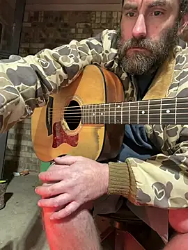 Snapshot of bigJohnson223 chatting on February 2026 03:37:02 AM bigJohnson223 online show from February 2026 03:37:02 AM