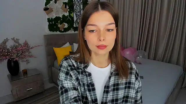 ContinentOfTranquility online show from February 2025 01:10:01 AM