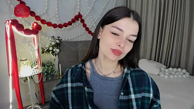 ContinentOfTranquility online show from April 2026 04:46:01 AM