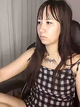 Japabaixinha online show from February 2025 04:03:02 AM