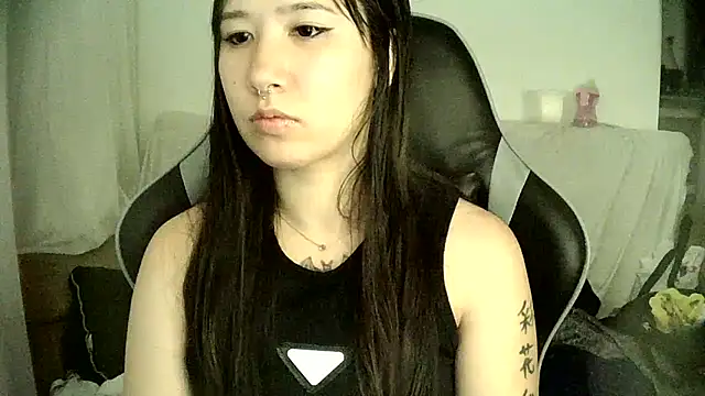 Japabaixinha online show from March 2025 04:24:02 AM