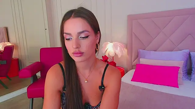 BellaHalles online show from February 2025 11:36:01 AM