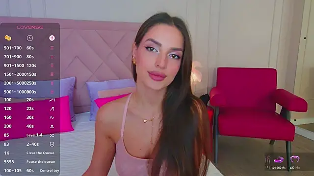 BellaHalles online show from March 2025 09:20:02 AM