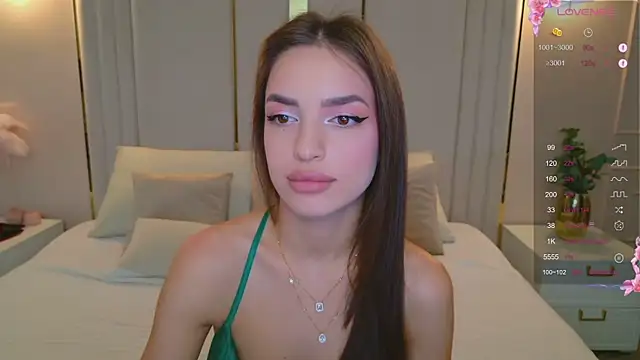 BellaHalles online show from November 2025 08:13:02 AM