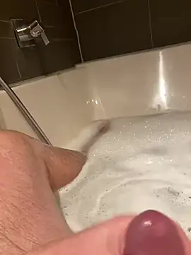 Snapshot of LivingLegend1978 chatting on January 2025 06:28:01 PM LivingLegend1978 online show from January 2025 06:28:01 PM