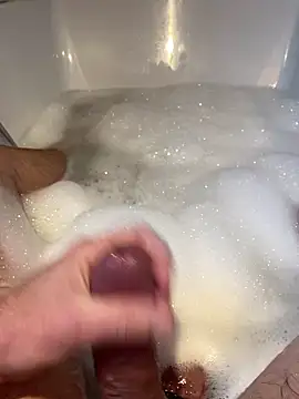 LivingLegend1978 online show from November 2025 02:55:02 PM