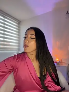 keilelewis online show from April 2026 09:39:33 PM