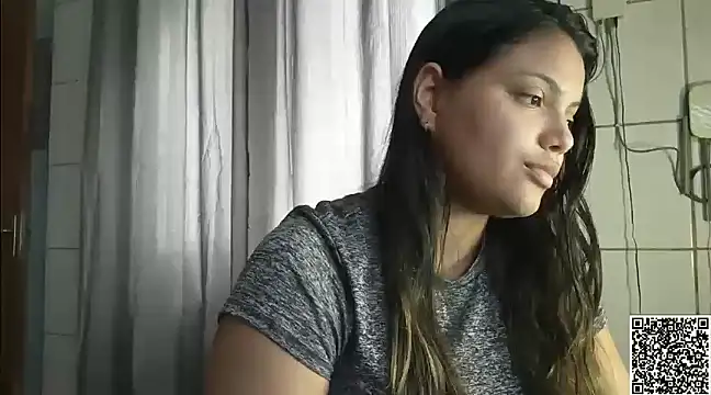 Snapshot of bombomepimenta chatting on December 2024 07:14:01 PM bombomepimenta online show from December 2024 07:14:01 PM