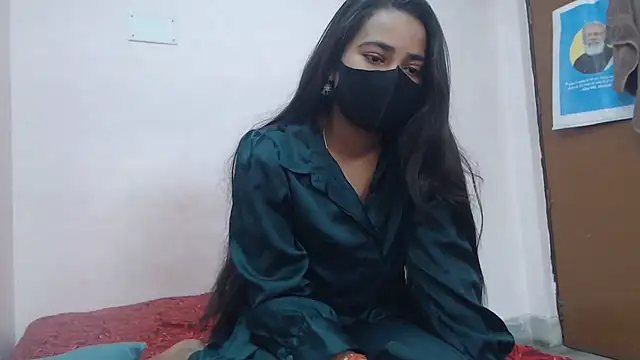 Snapshot of wildbabes chatting on December 2024 02:23:01 AM wildbabes online show from December 2024 02:23:01 AM