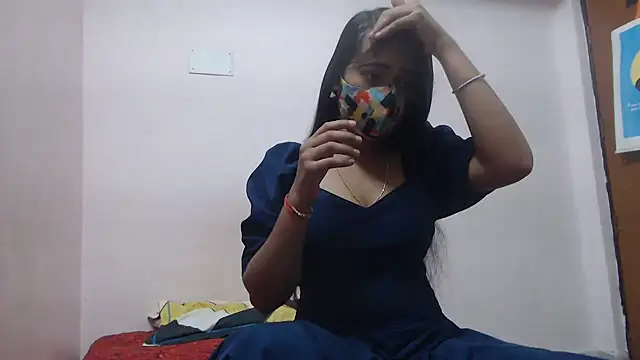 Snapshot of wildbabes chatting on December 2024 02:42:01 PM wildbabes online show from December 2024 02:42:01 PM