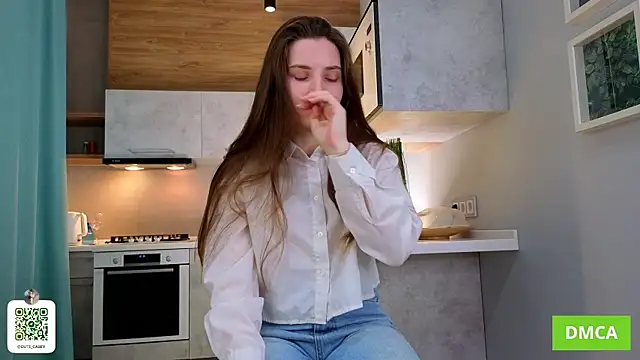 DonnaBurkee online show from October 2025 04:45:01 AM