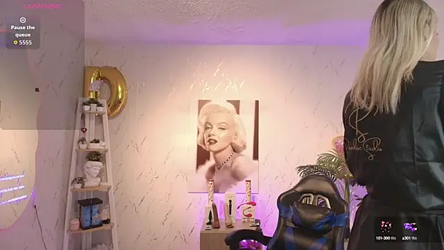 SALOOMEE   online show from September 2025 09:09:02 AM