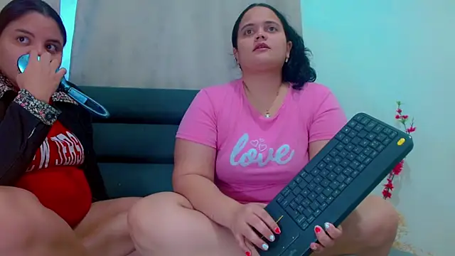 Snapshot of brunnette_hot chatting on March 2026 11:06:01 AM brunnette hot online show from March 2026 11:06:01 AM