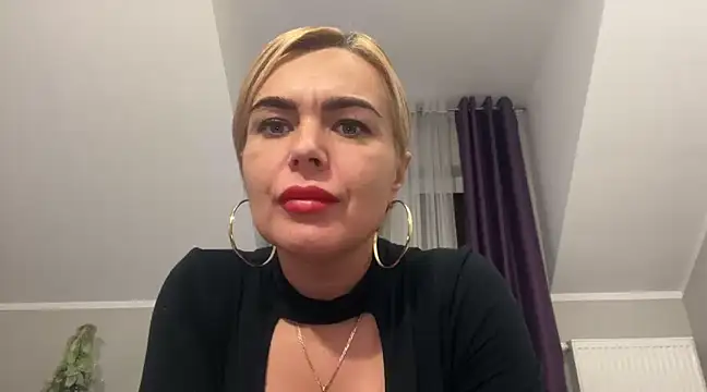 DESIREjenny online show from December 2024 11:31:02 AM