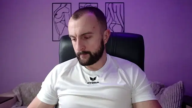 brindlefly6969 online show from January 2025 11:30:02 AM