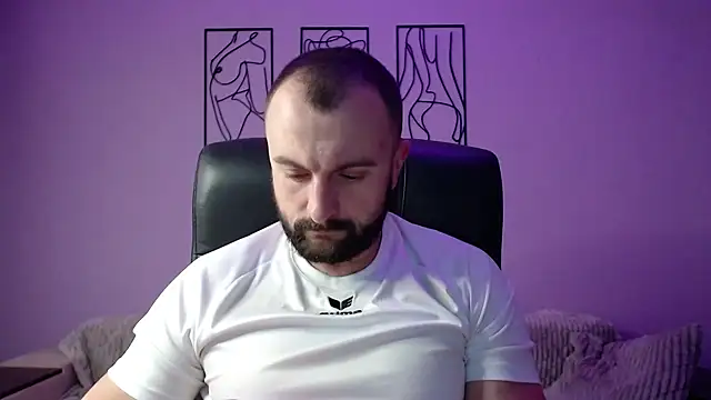 brindlefly6969 online show from January 2025 11:44:02 AM