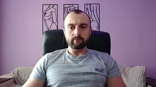 brindlefly6969 online show from February 2025 11:25:02 AM