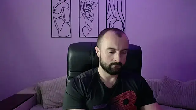 brindlefly6969 online show from October 2025 10:35:02 AM