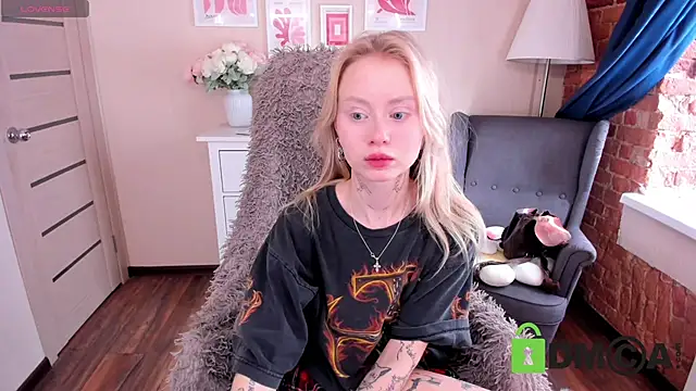 MalenaErnman online show from February 2025 10:16:01 AM