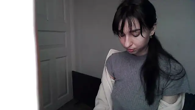 Snapshot of ElizaSwon chatting on September 2025 02:42:01 PM ElizaSwon online show from September 2025 02:42:01 PM