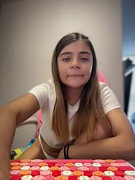 pamell col online show from April 2026 07:32:01 PM