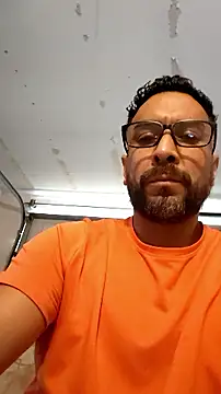 Snapshot of Forbidden_daddy chatting on May 2026 04:33:01 PM Forbidden daddy online show from May 2026 04:33:01 PM