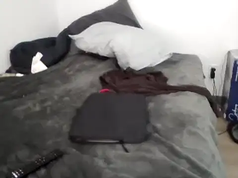 Iliketocooksquirt25 online show from February 2025 11:08:02 PM